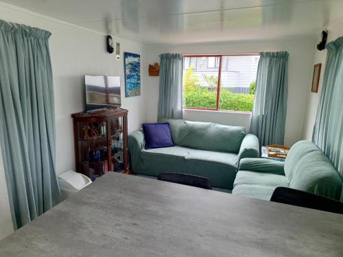 Coro Coast getaway in Te Puru