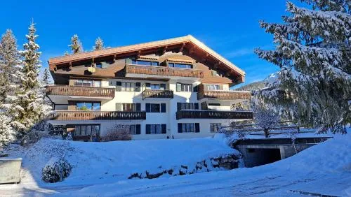Helvetia 3005 Ra 3-ZW 3 Stock in Lenzerheide/Lai, Schweiz