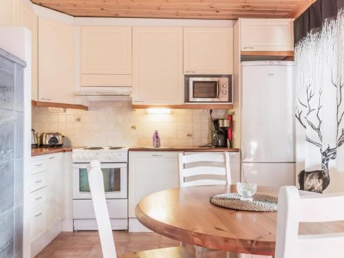 Holiday Home Kuerkartano 4-aarre by Interhome in 考平亞爾維