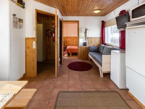 Holiday Home Tammukka i by Interhome in Akaslompolo