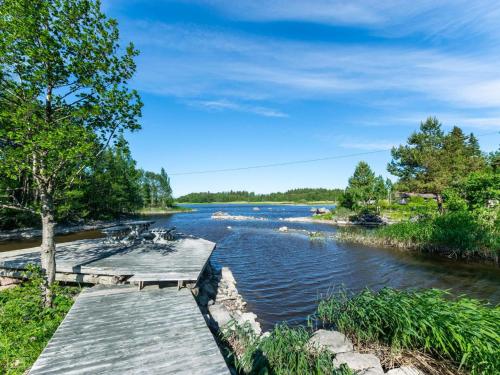 Holiday Home Lampaluodon punainen tupa by Interhome in Tuorila