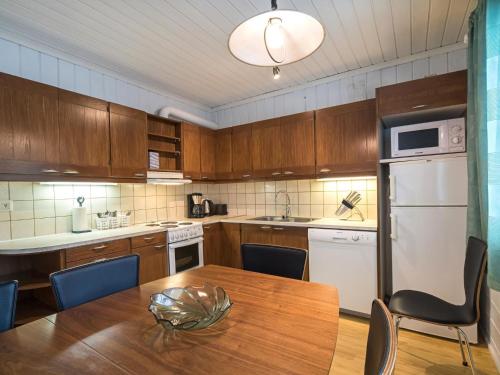 Holiday Home Lomamaja 1 by Interhome in Raattama