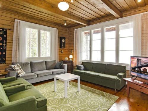 Holiday Home Honkaniemi by Interhome in Rautalahti