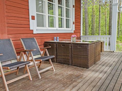 Holiday Home Honkaniemi by Interhome in Rautalahti