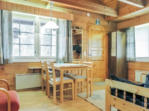 Holiday Home Lomamaja 3 by Interhome in Raattama