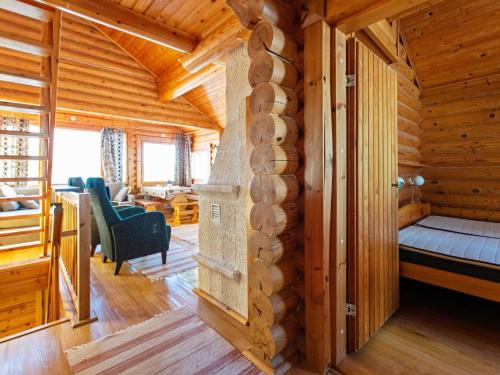 Holiday Home Alppimaja b paritalo by Interhome in Hyrynsalmi