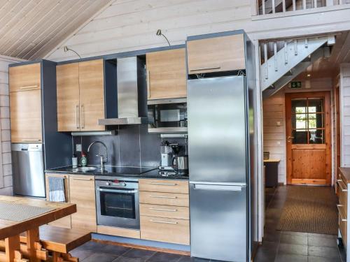 Holiday Home Aurinko-saaga 5 paritalo by Interhome in Hyrynsalmi