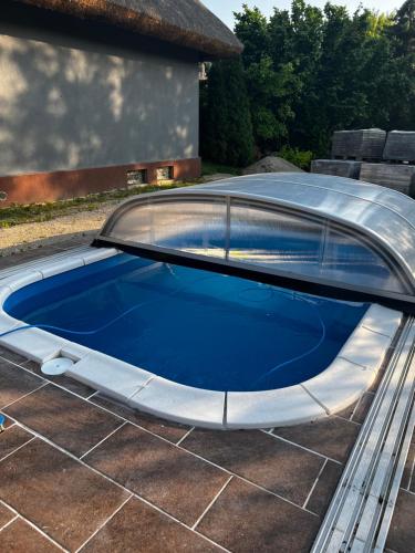 Swimming pool, Fule-Mule Elmenyhaz in Csajág