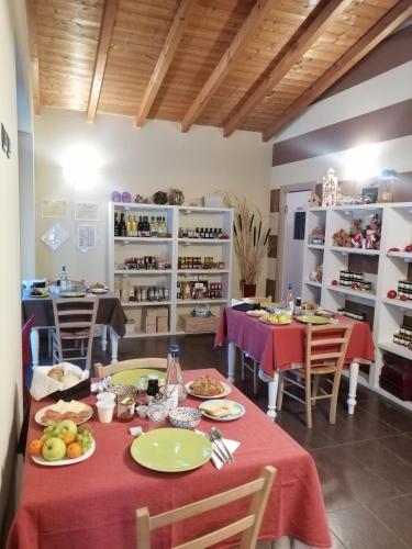 餐飲選擇, 特拉戈德伊塞奧佛朗恰克塔農家樂 (Agriturismo Terra e Lago d'Iseo Franciacorta) in 帕拉蒂科