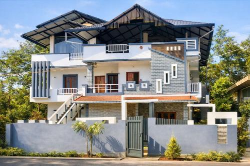 Exterior view of Aroha luxury homestay