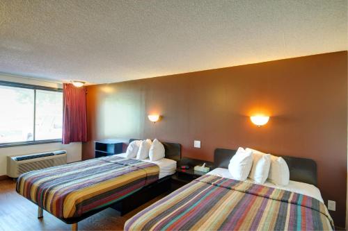 Americas Best Value Inn Heath-Newark