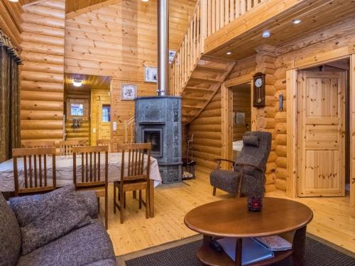 Holiday Home Hiisi mökki by Interhome (Holiday Home Hiisi mokki by Interhome) in Hyrynsalmi
