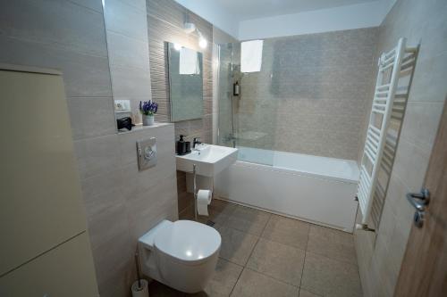 Barrique 19 - Breakfast delivered & Minibar - Mall Area - image 2