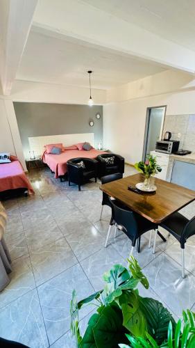 Monoambiente Eldorado 6