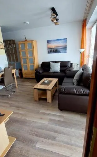 "Haus Sonnenschein - Whg 3" familiengerechte Wohnung mit 2 SZ und Terrasse in zentraler Lage in Grömitz, Deutschland