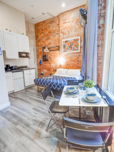 Metropolitan Studio Apartments Manhattan 2