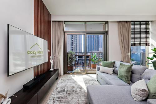 Homey 1BR apartment in Creek Harbour, Dubaj