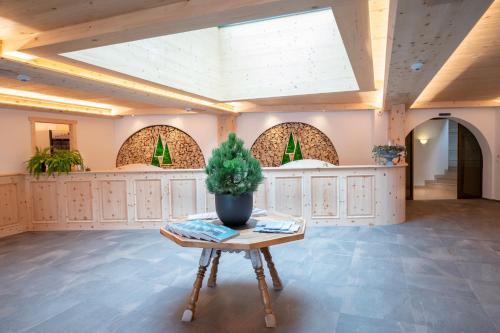 Előcsarnok, Waldhotel Doldenhorn in Kandersteg Városközpont
