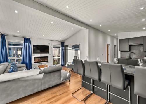 кухня, Finest Retreats - Silverwood Deluxe Chalet in Errol