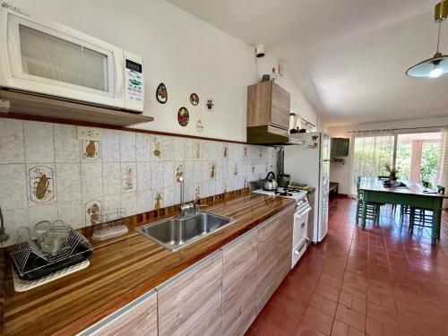Casa Rústica Privada con piscina en Villa del Lago hasta 6 personas Carlos Paz