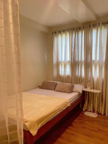 Marrione's Pad near Naval Forces Hospital