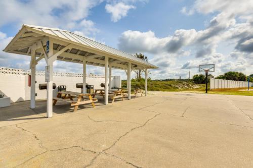 Panama City Beachfront Condo Near Pier Park! - image 23