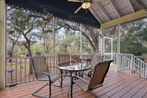 The River Bend Cottage in Bell (FL)