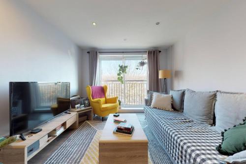 Luxury Canary Wharf Apt Peaceful Riverside - image 2