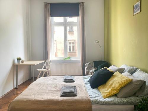 Large 89m2 Apartment, 3 bedrooms and 2 bathrooms, Kraków