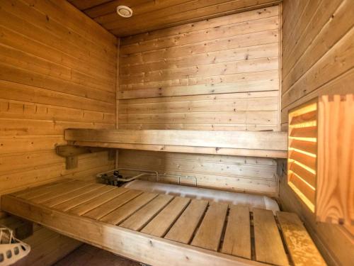Holiday Home Alppimaja a paritalo by Interhome in Hyrynsalmi
