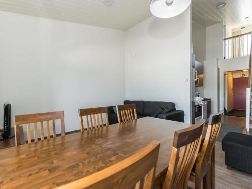 Holiday Home Skivillas 61 ukkohalla - b10 by Interhome in Hyrynsalmi