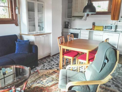 Holiday Home Alppikylä 1b paritalo by Interhome (Holiday Home Alppikyla 1b paritalo by Interhome) in Hyrynsalmi