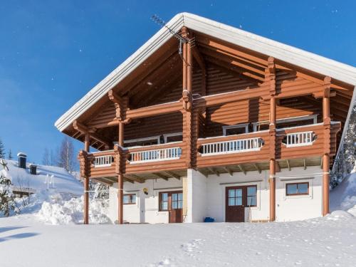 . Holiday Home Alppi 7a paritalo by Interhome