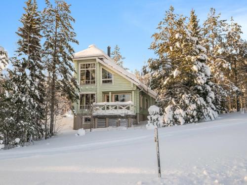 Holiday Home Hallantähti mökki by Interhome (Holiday Home Hallantahti mokki by Interhome) in Хюрюнсалмі