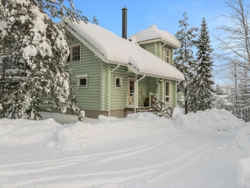 Holiday Home Hallantähti mökki by Interhome (Holiday Home Hallantahti mokki by Interhome) in Хюрюнсалмі