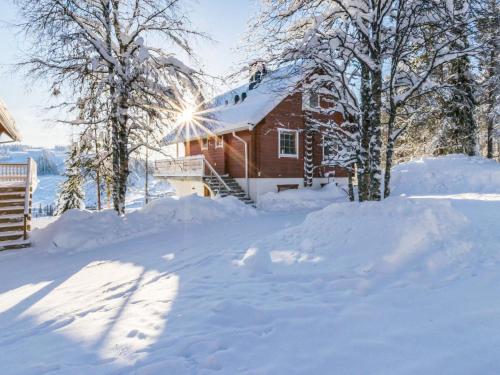 Holiday Home Alppikylä 1a paritalo by Interhome – khách sạn tại Hyrynsalmi