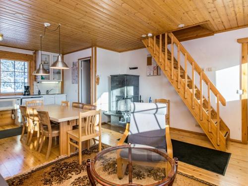 Holiday Home Alppikylä 1a paritalo by Interhome (Holiday Home Alppikyla 1a paritalo by Interhome) in Hyrynsalmi