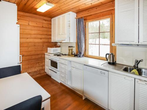 Holiday Home Alppikylä 4a paritalo by Interhome (Holiday Home Alppikyla 4a paritalo by Interhome) in Хюрюнсалмі