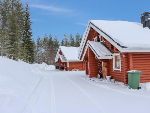 Holiday Home Alppi 6b paritalo by Interhome in Hyrynsalmi