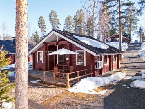 Holiday Home Lomasyväri 810 by Interhome (Holiday Home Lomasyvari 810 by Interhome) in 尼爾西艾