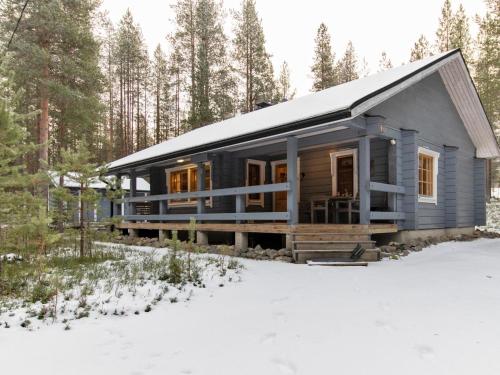 Holiday Home Kuusenkolo by Interhome – khách sạn tại Pyhatunturi