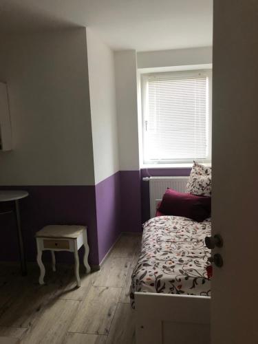 1 twin bed