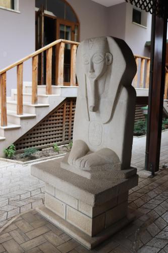 Hotel Sfinks Elbasan Albania in เอลบาซาน