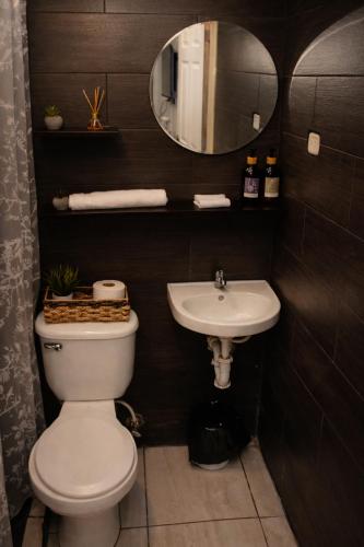 Баня, Habitación Deluxe Aire - Villa Valle Campo (Habitacion Deluxe Aire - Villa Valle Campo) in Сонсонате
