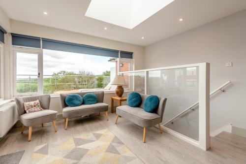 Facilities, 5 Bed in Studland oc-wy365 in Studland
