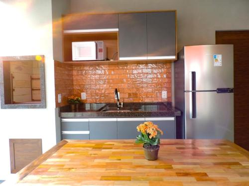 廚房, Aracari Suite Refugio Mondura Bonito com Piscina in 雅爾丁福莫蘇