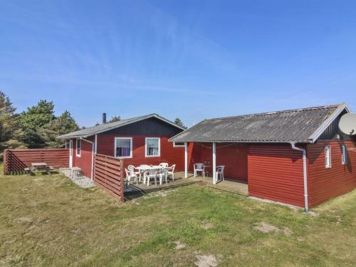 Holiday Home Jule - 600m from the sea by Interhome – khách sạn tại Hvorup Klit