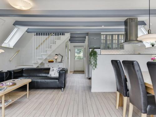  Holiday Home Thormund - 350m from the sea by Interhome in Humble