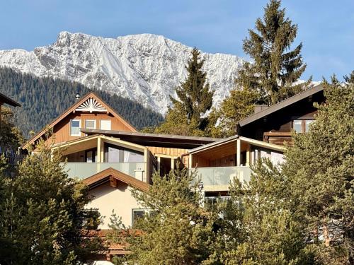 Holiday Home Sky-Chalet by Interhome in إيمست