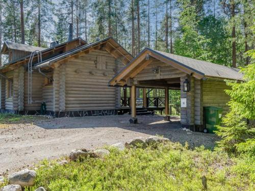 . Holiday Home Pyöröpirtti by Interhome